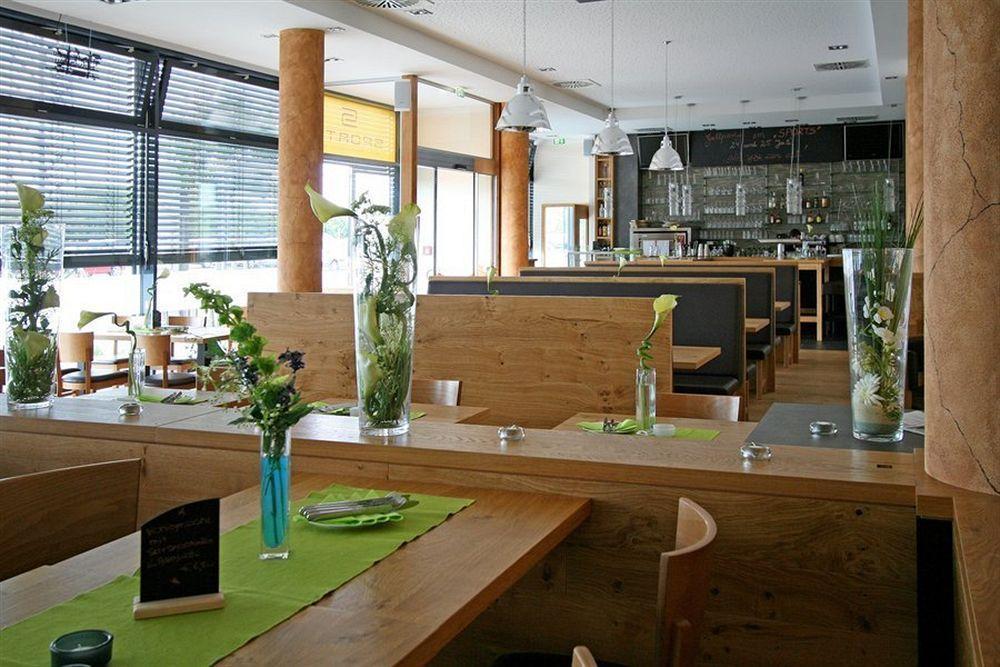 Business & Conference Sporthotel Großwallstadt Exteriör bild